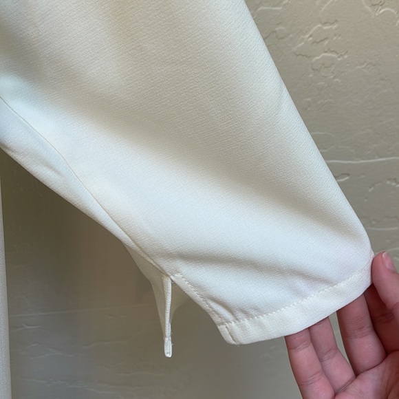 Cream Dress - Picture 4 of 4